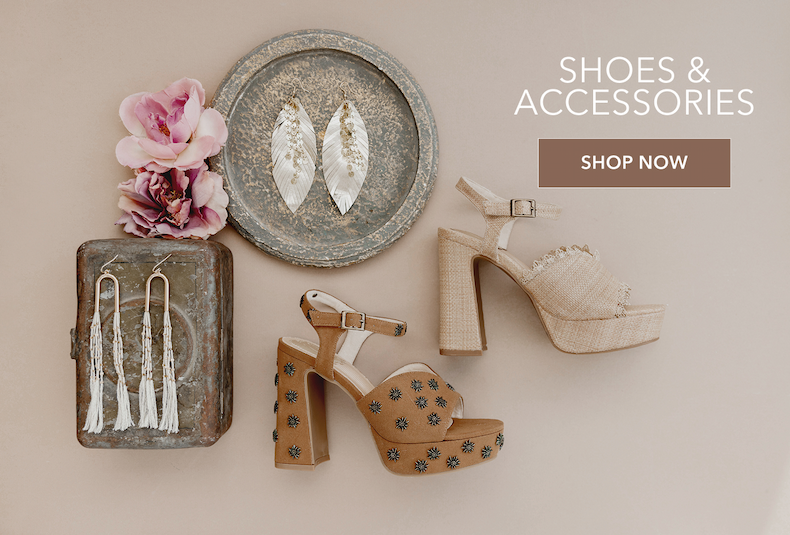 Shoes & accessories 