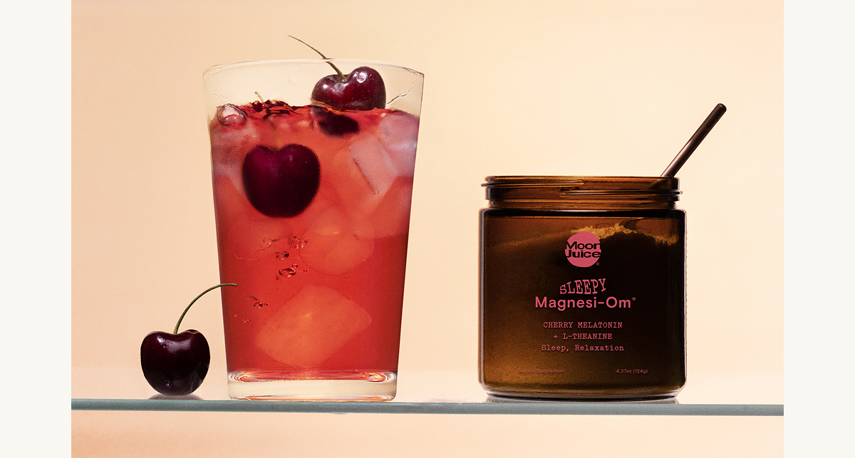 Sleepy Magnesi-Om in a glass