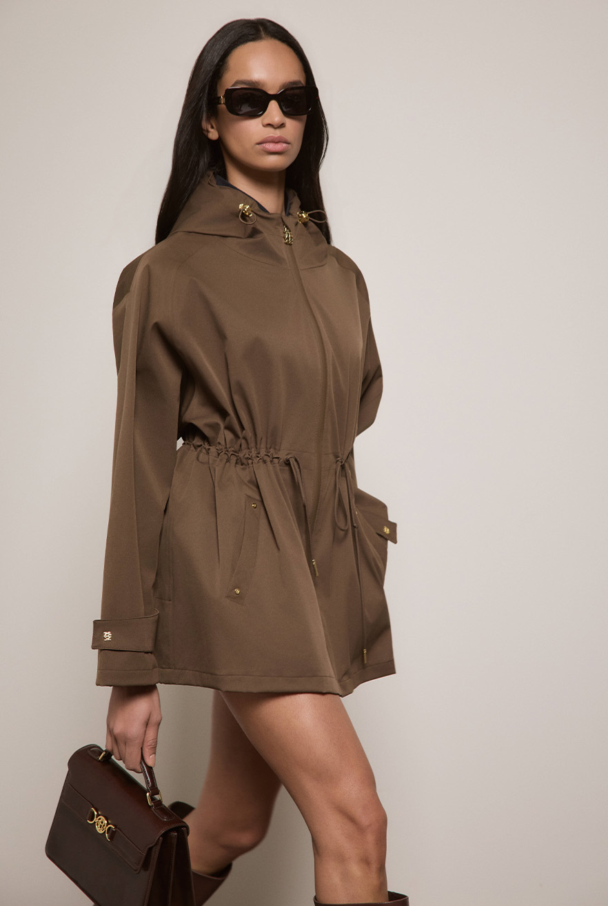 One-Size Lightweight Waterproof Parka (Chestnut)