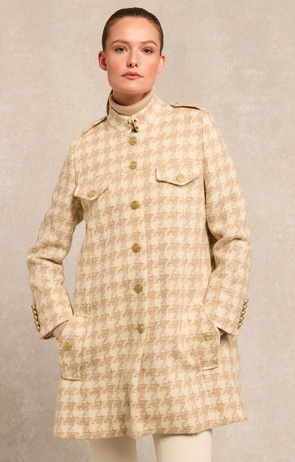 Highbury Cape Coat (Camel Houndstooth)