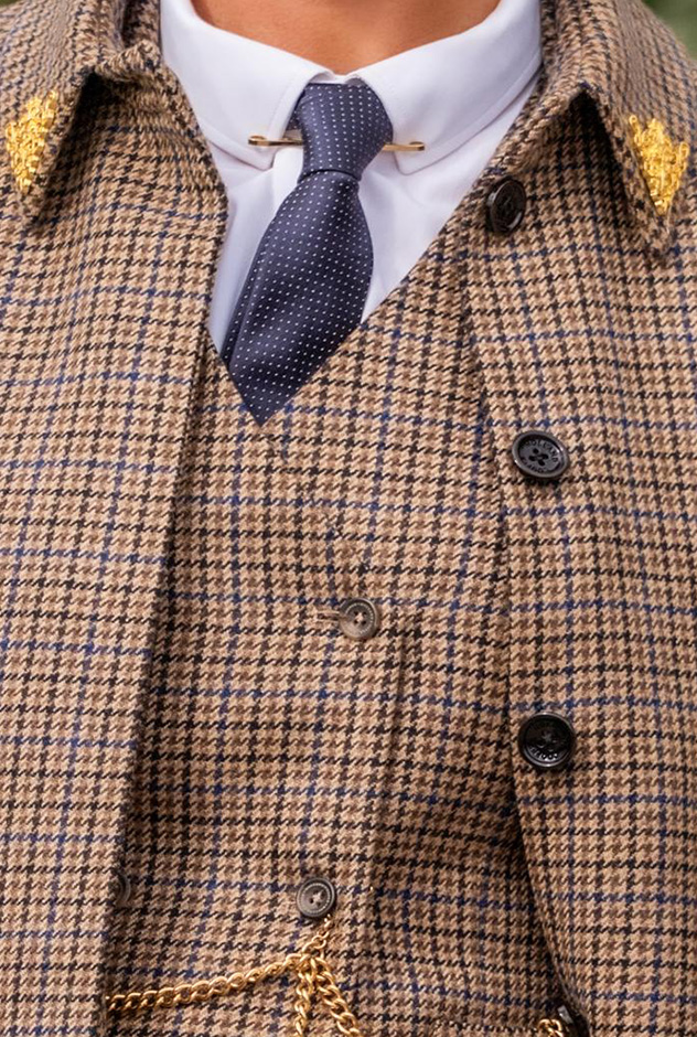 Knightsbridge Cape (Abbot Check Tweed)