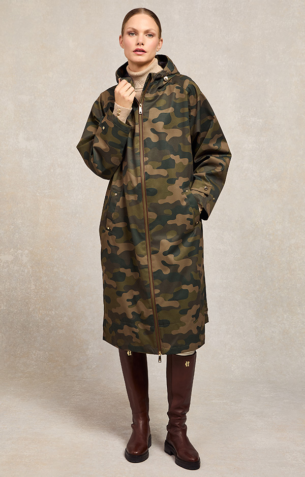 One-Size Lightweight Waterproof Coat (Camo)