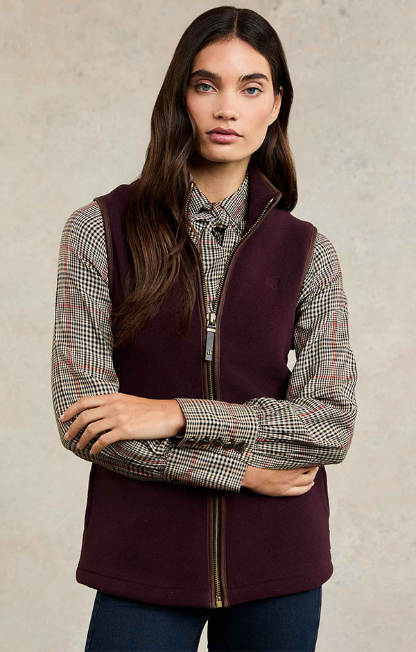 Country Fleece Gilet (Mulberry)