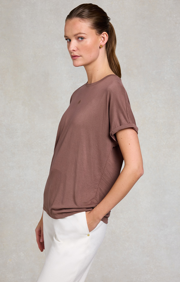 Madison Tee (Mocha)
