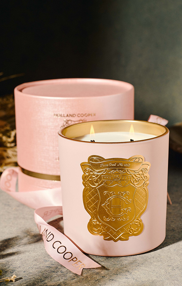 Double Wick Candle (Rose Oud)