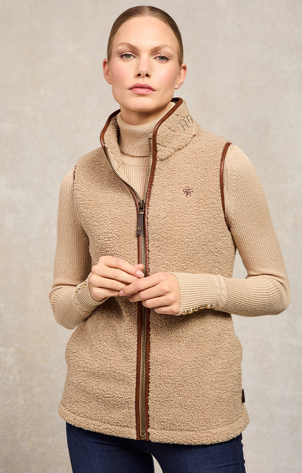 Country Fleece Gilet (Natural Borg)