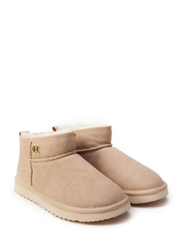Ultra Mini Shearling Boot (Oyster)