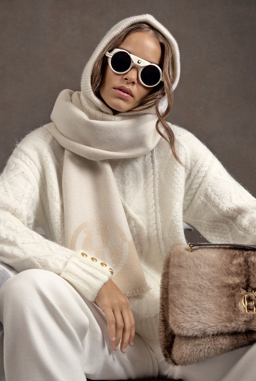 Jacquard Scarf (Cream Taupe)