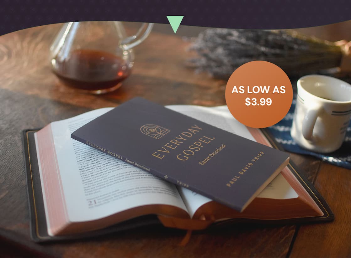 Celebrate Easter with 30 Devotions from Paul David Tripp That Connect Scripture to Everyday Life  While the life and death of Jesus are detailed in the four Gospels, the promise of salvation resounds throughout the Old and New Testaments. In this special Easter devotional, Paul David Tripp reflects on biblical events--from Genesis through Revelation--that tell of Christ's crucifixion and resurrection.  Adapted from Tripp's 365-day devotional, Everyday Gospel, this Easter edition features 30 selected entries to read up to Easter Sunday. With engaging questions for each day, it is ideal for personal study or family devotions as you celebrate the entire story of salvation and the resurrection of our Savior.