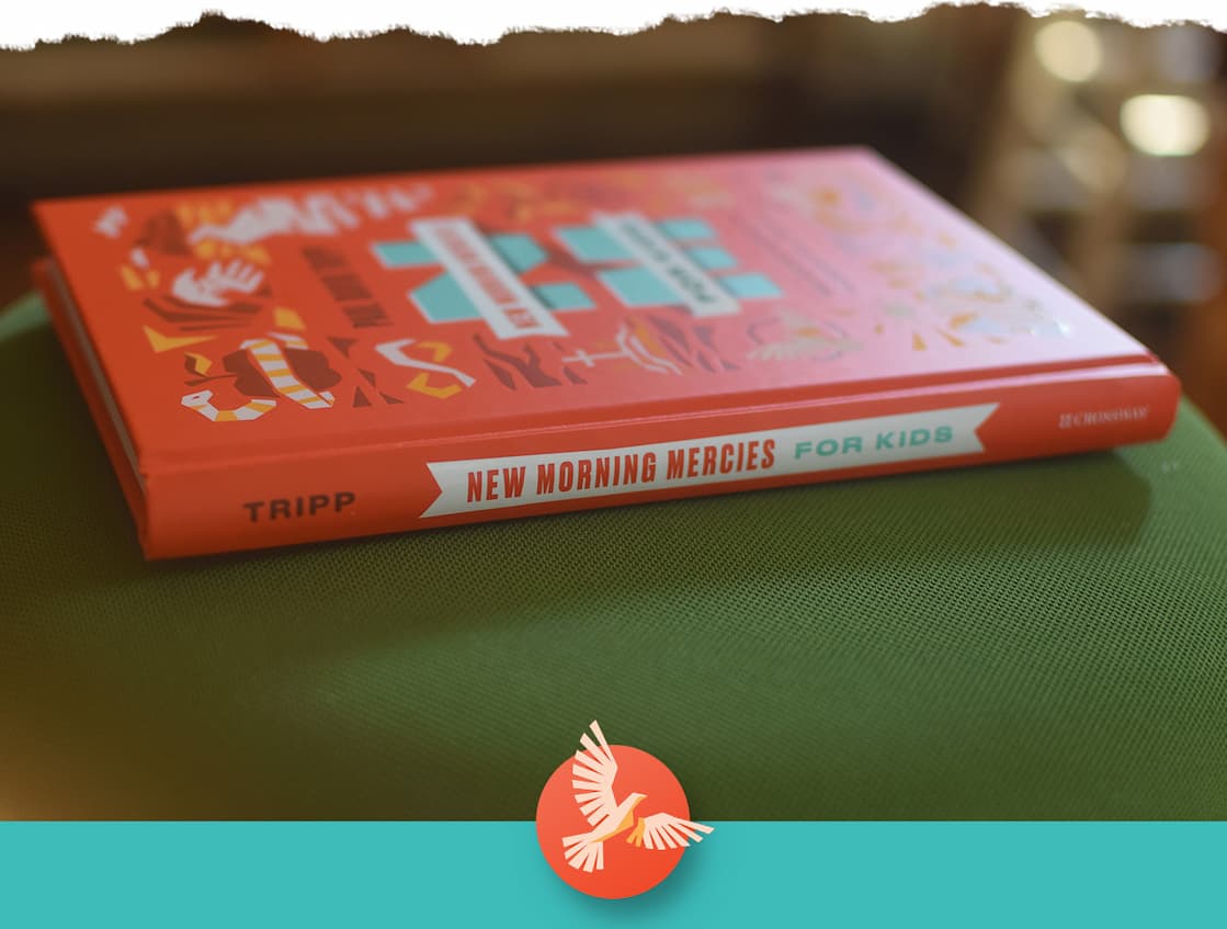 Paul David Tripp's Bestselling Devotional New Morning Mercies, Adapted for Ages 8-12, Introduces Kids to the Living God  Childhood is a fun, exciting, and deeply formative time. Kids are carefree and curious about life, yet without even realizing it, they're also discovering right and wrong and learning about the world around them. With each new experience comes an opportunity to learn about their Creator and discover God's wisdom.  Author Paul David Tripp has abridged his bestselling daily devotional, New Morning Mercies, to guide children ages 8-12 with the word of God in 60 kid-friendly devotions filled with gospel encouragement. Arranged into 3 weekly readings for 20 weeks--with each week focusing on a biblical theme such as prayer, obedience, and God's sovereignty--the devotions include a brief meditation, heart-focused questions, puzzles and activities, and much more! Created to be read alone by the child or with their family, New Morning Mercies for Kids introduces children to the living God and helps them live for his glory--day in and day out.