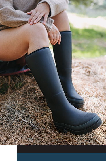 Black Fergie Boot