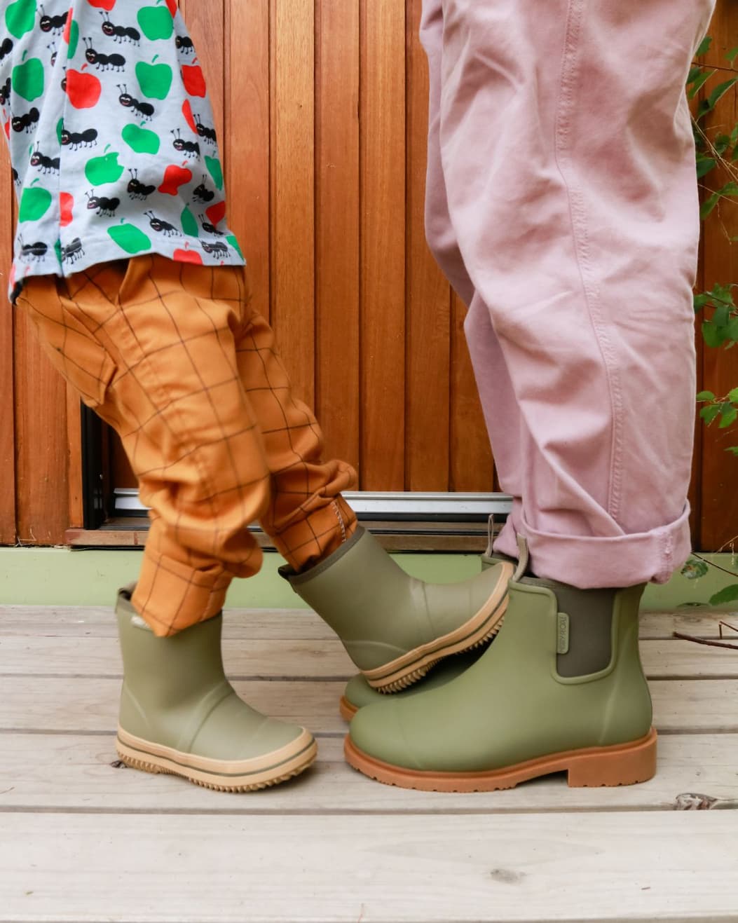 Khaki Green