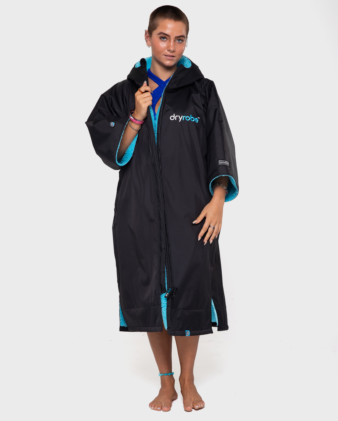 dryrobe® Advance Short Sleeve in Black Blue