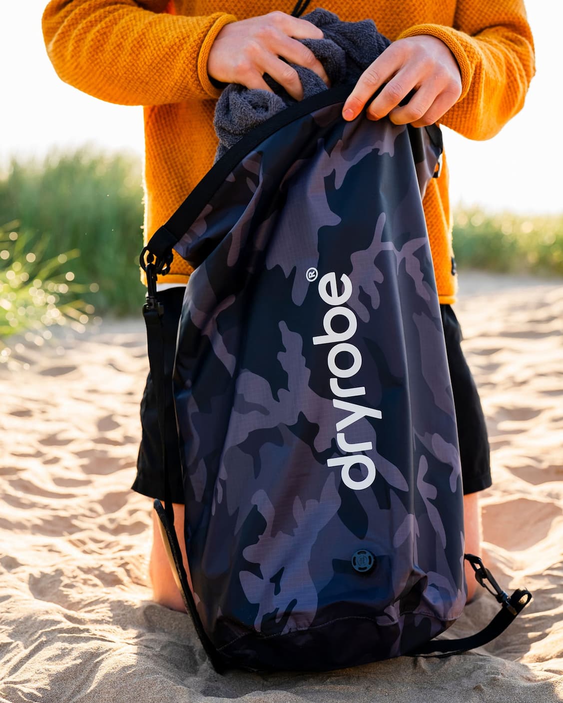 Dryrobe® Compression Travel Bag in Black Camo