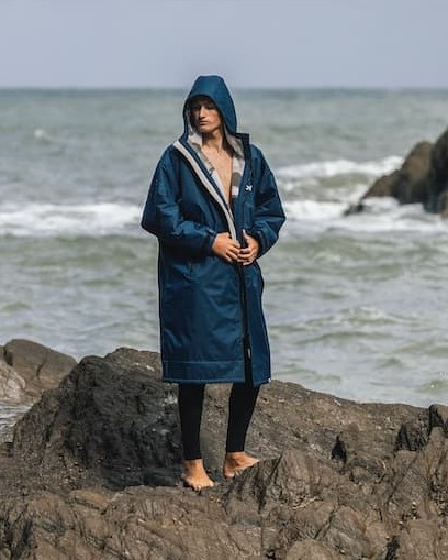 Dryrobe® Adult Advance in Deep Sea Blue