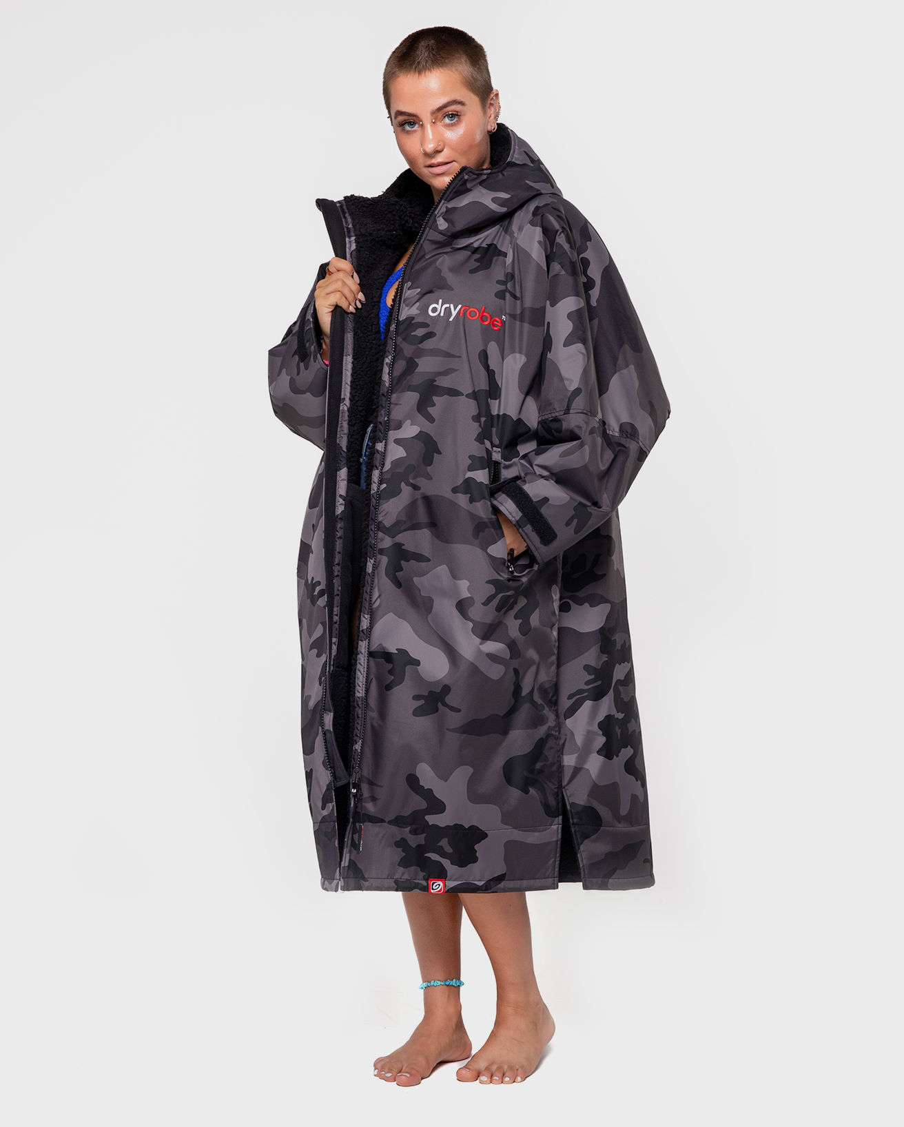 Dryrobe® Advance Long Sleeve in Black Camo Pink