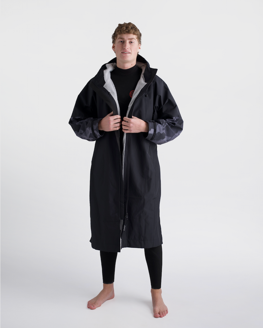 Dryrobe® Tech-Lite Long Sleeve in Black Camo