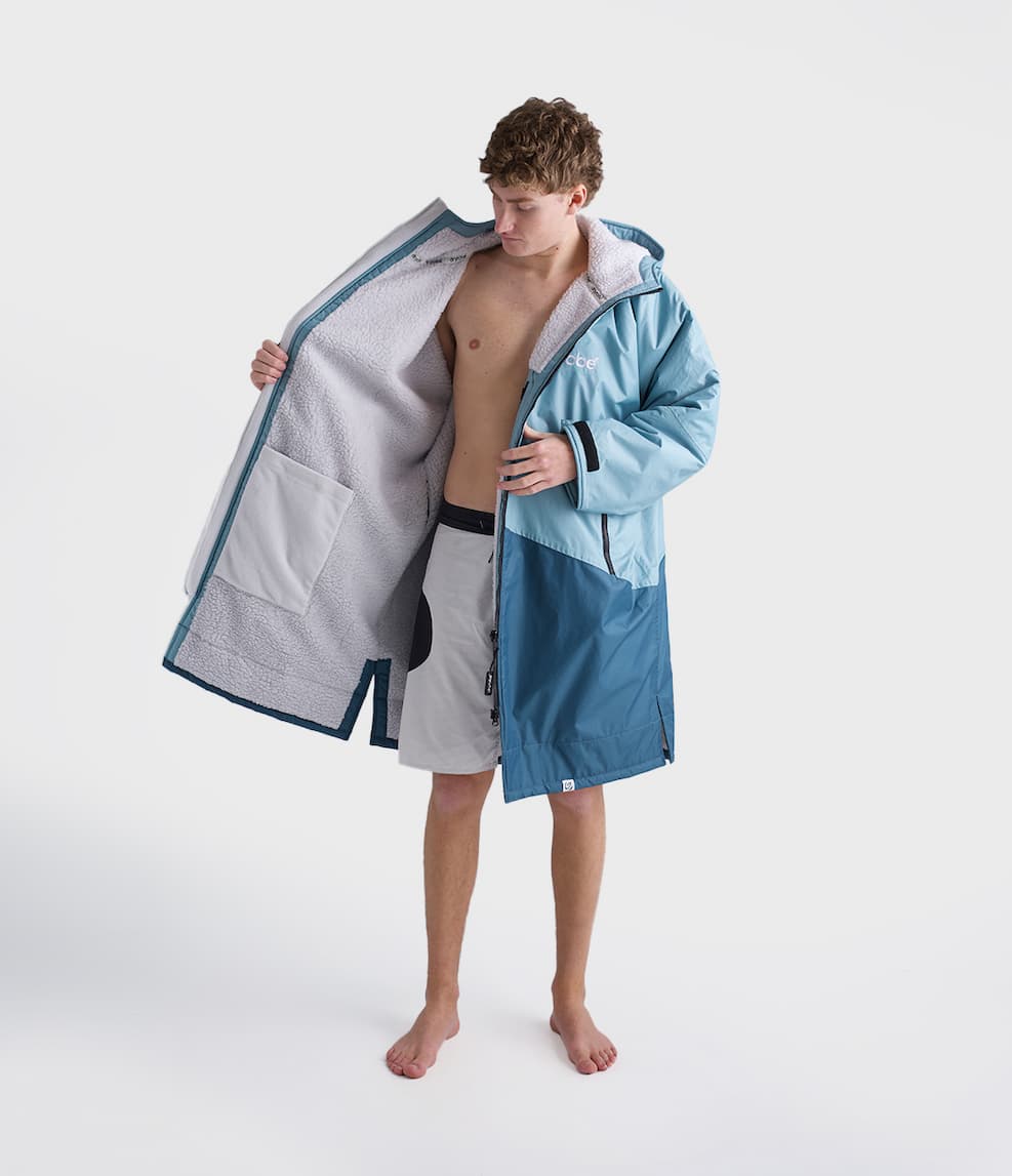 Dryrobe® Advance in Blue Light Grey
