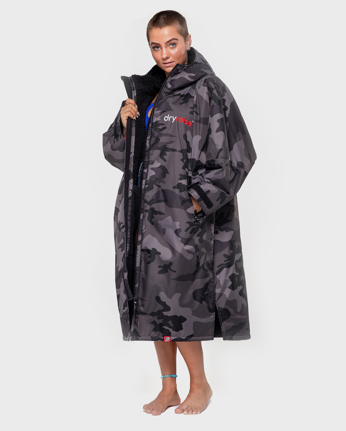 Dryrobe® Advance Long Sleeve in Black Camo
