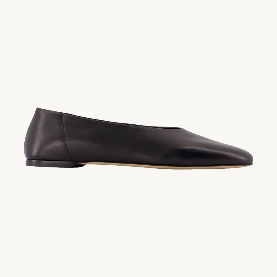 Toteme — Toteme Calfskin Slip-On Flat — Black