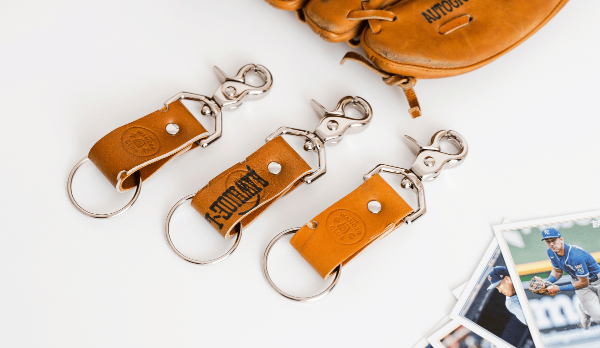 Baseball Glove Wanderchain