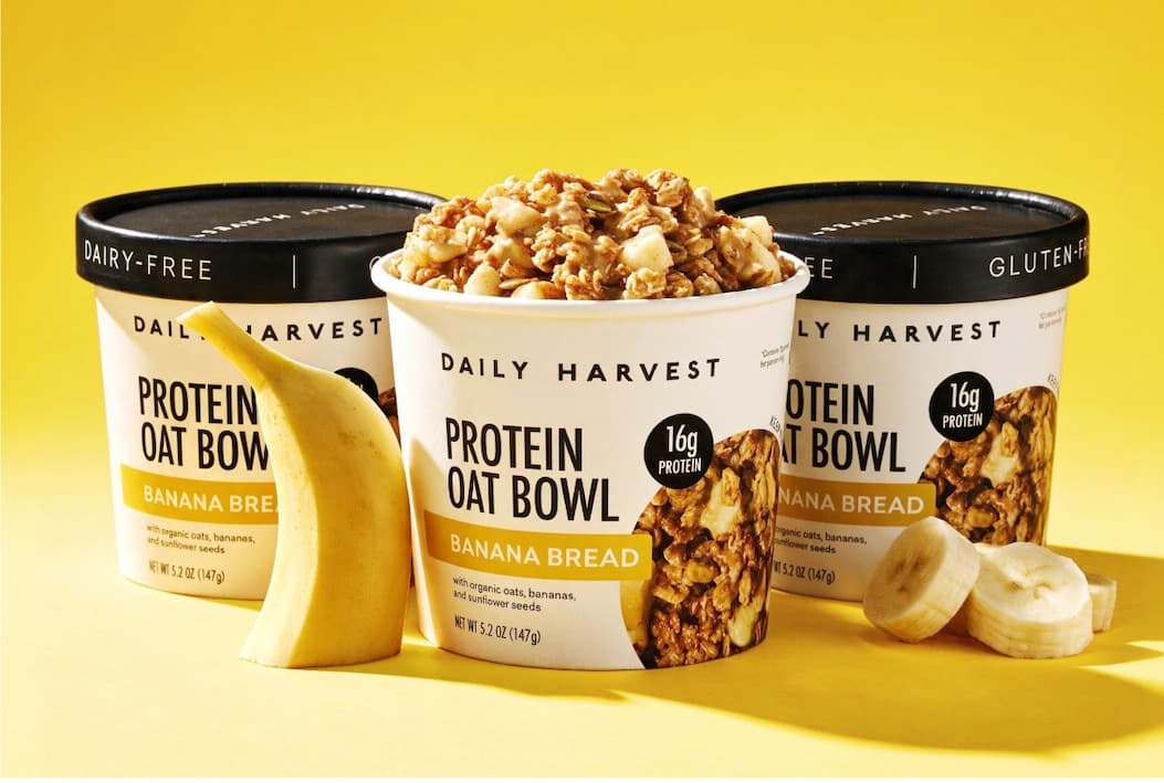 Banana Bread Protein Oat Bowl