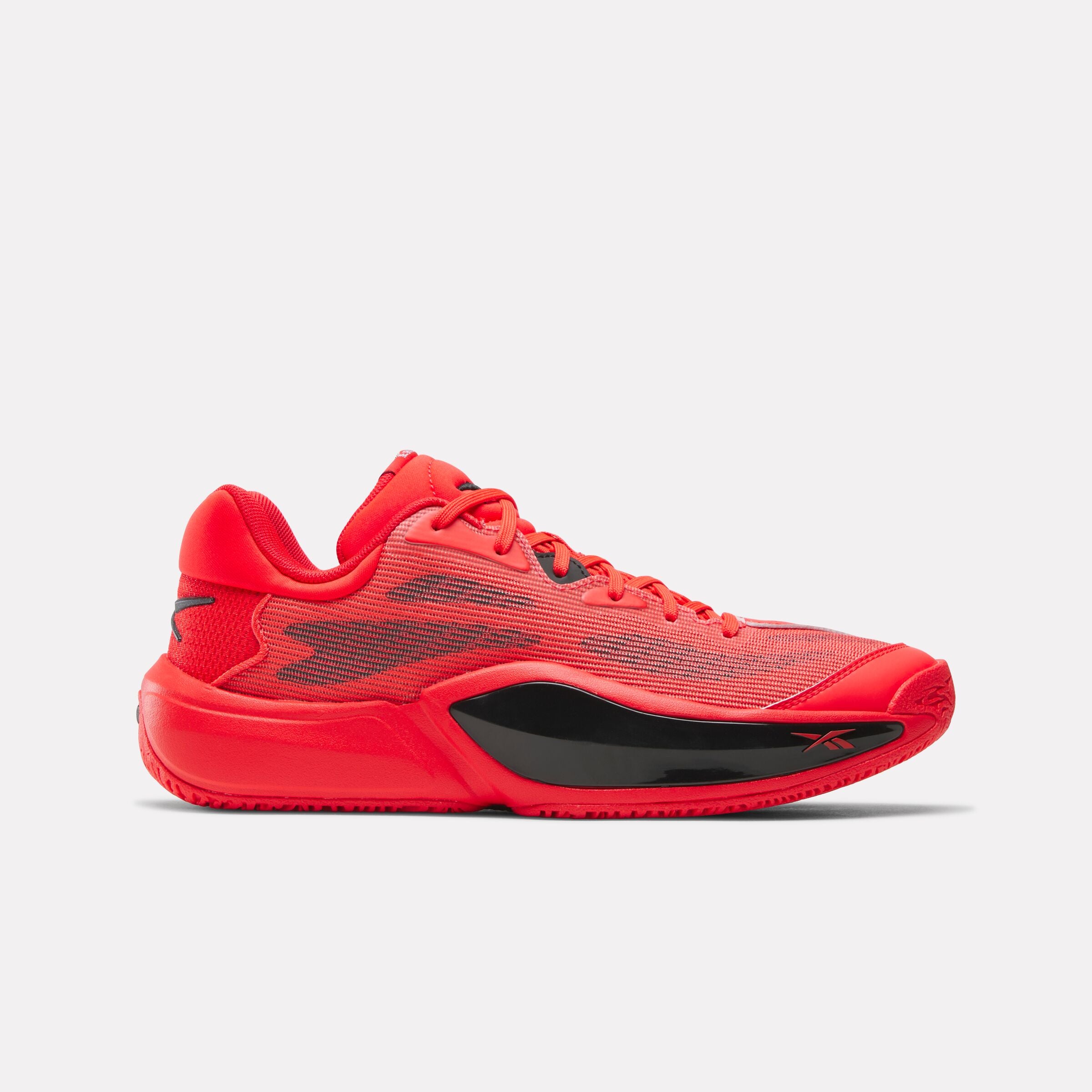 Engine A 26 SE Basketball Shoes 