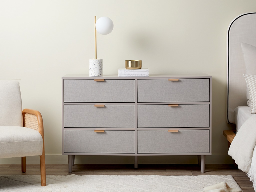 Mabel Six Drawer