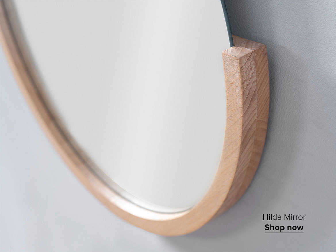 Hilda Mirror