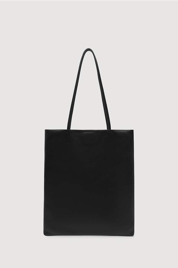 Callen Leather Shoulder Bag | Assembly Label