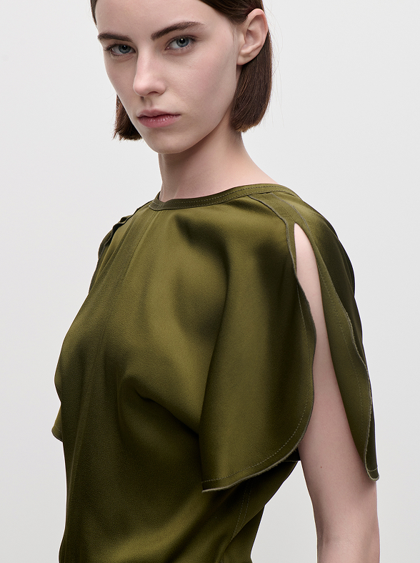 Bela Top In Green