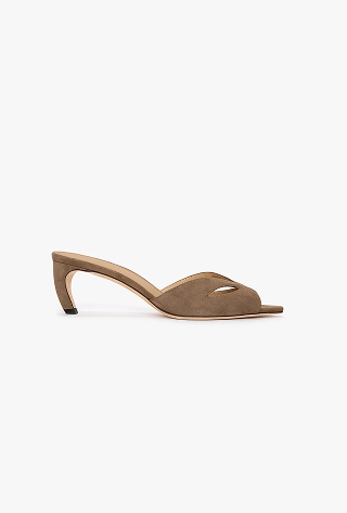 Harlow Mask Mule 55