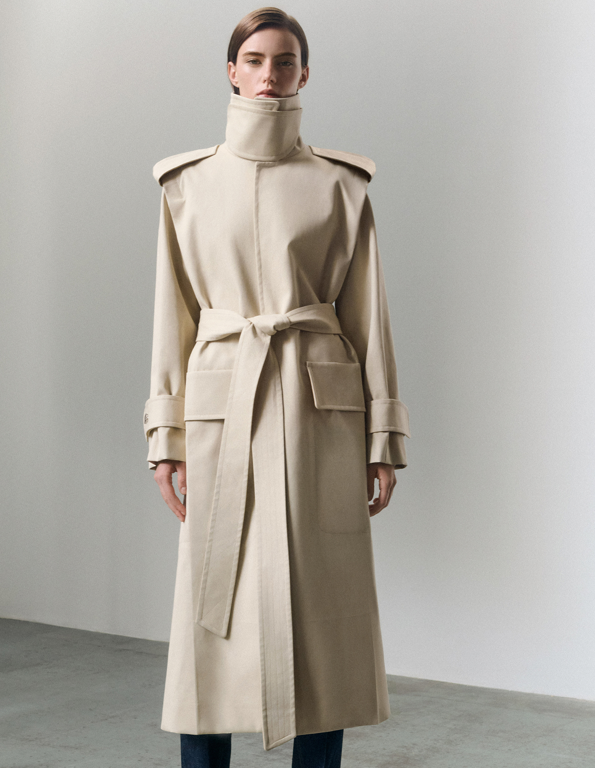 Philippa Trench Coat In Beige
