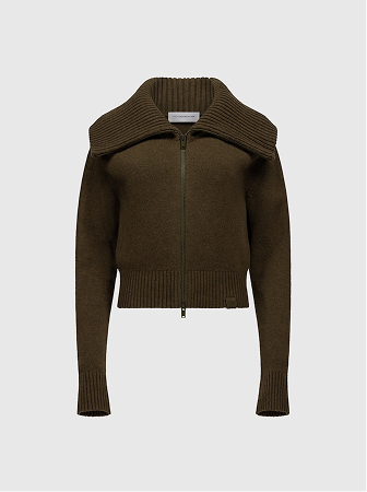 Wide Collar Zip Jumper In Green