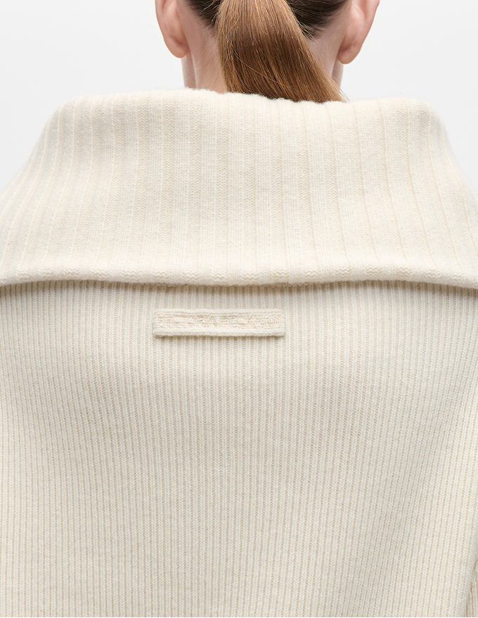 Wide Collar Jumper In Ivory