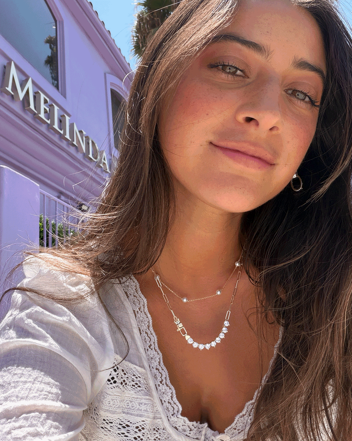 TRENDING: FREE $115 Tennis Necklace
