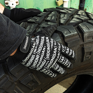 SCATTER GLOVES