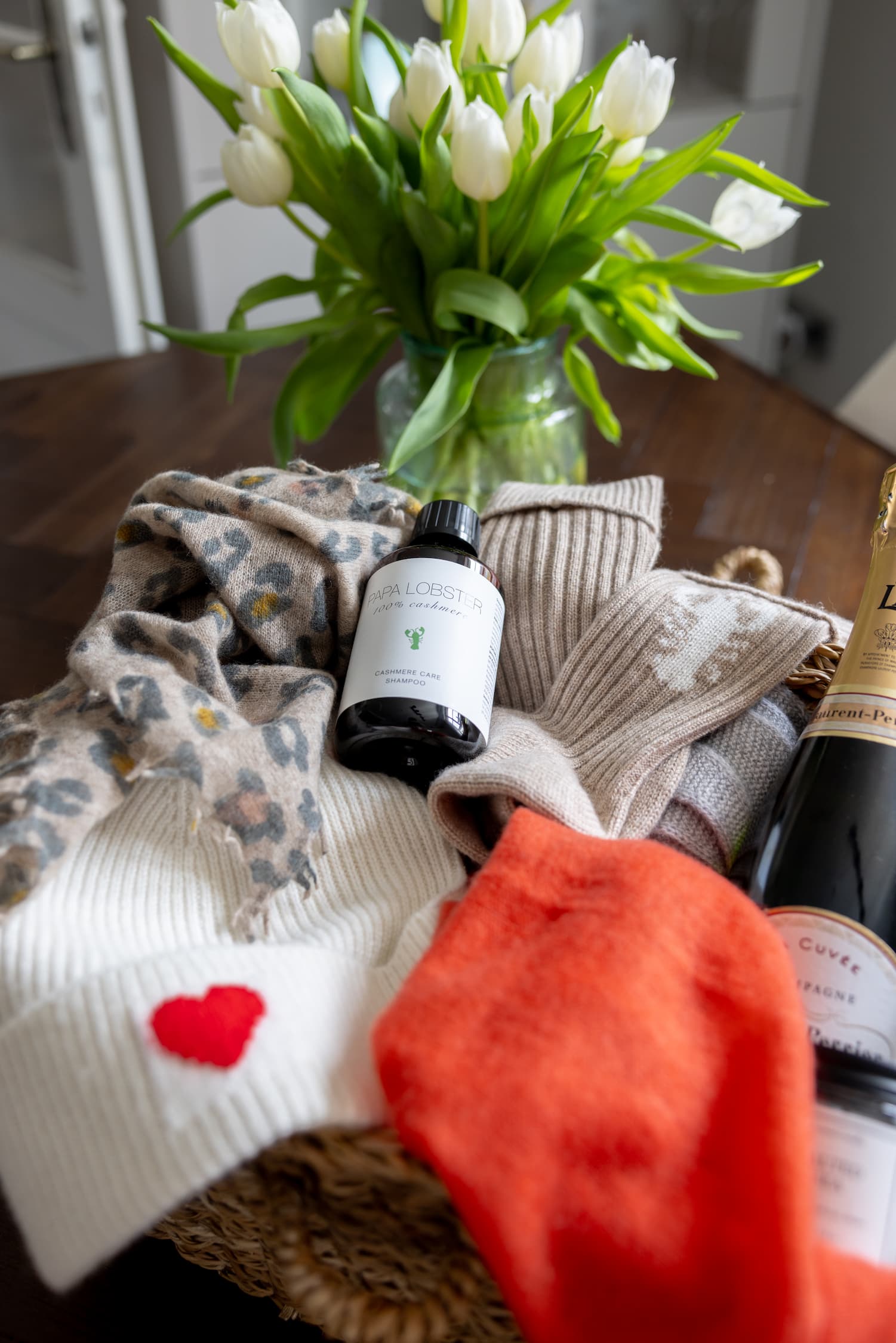 Geschenkekorb mit Kaschmir-Styles