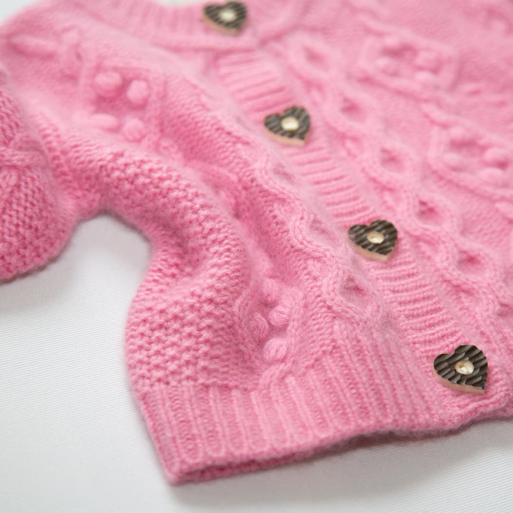 Ausschnitt Kaschmircardigan Charlotte in Rosa