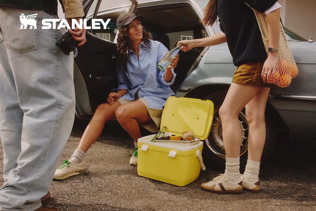 Stanley 1913. Spring Break Essentials.