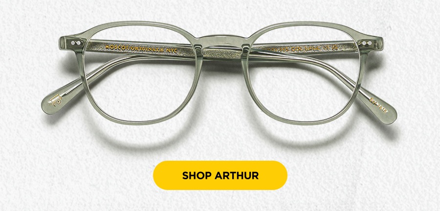 Shop The ARTHUR and receive complimentary Travel Case on us!