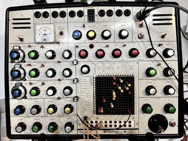 EMS Synthi AKS