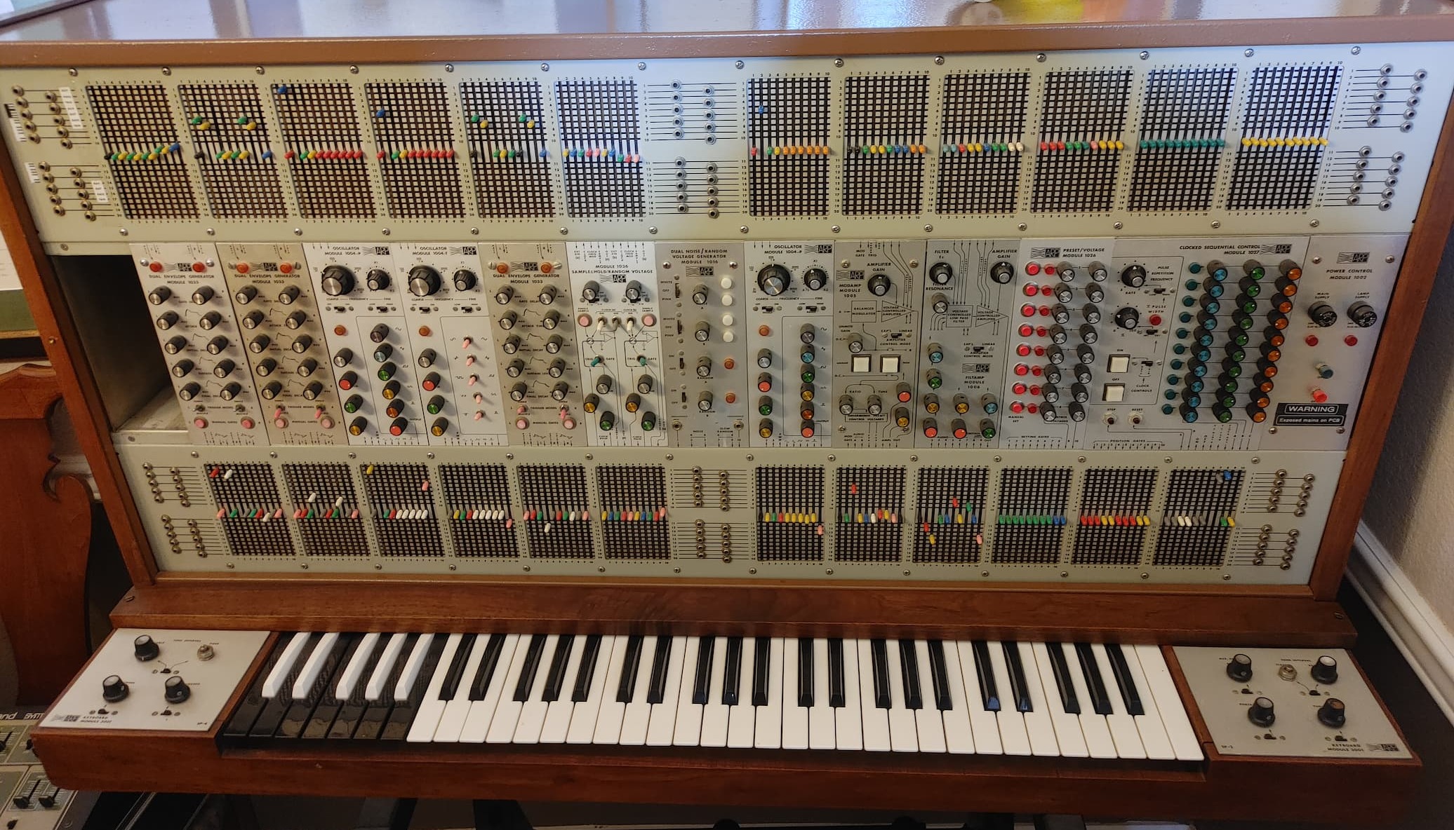 ARP 2500 - Location US