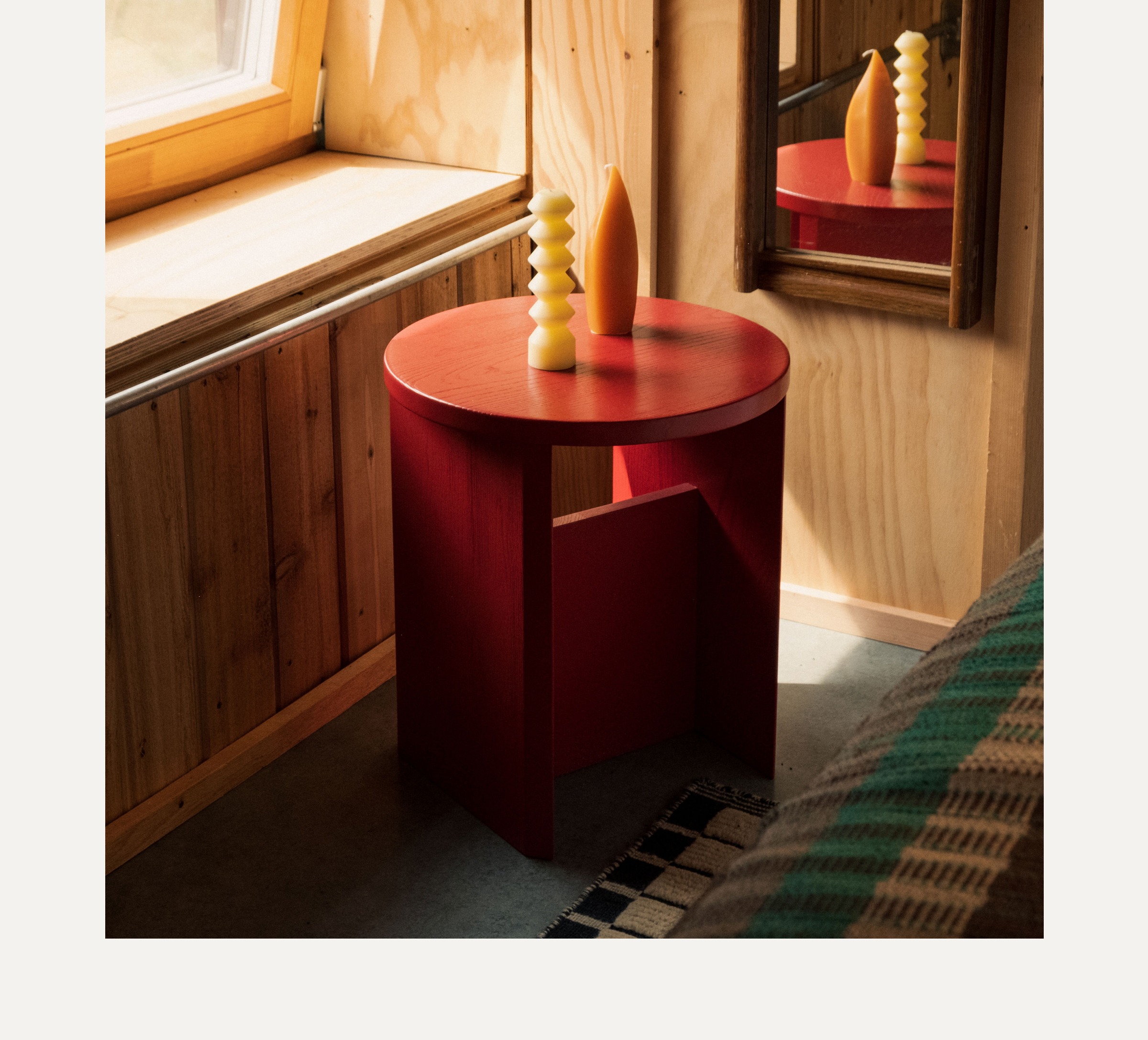 Field Stool in Poppy