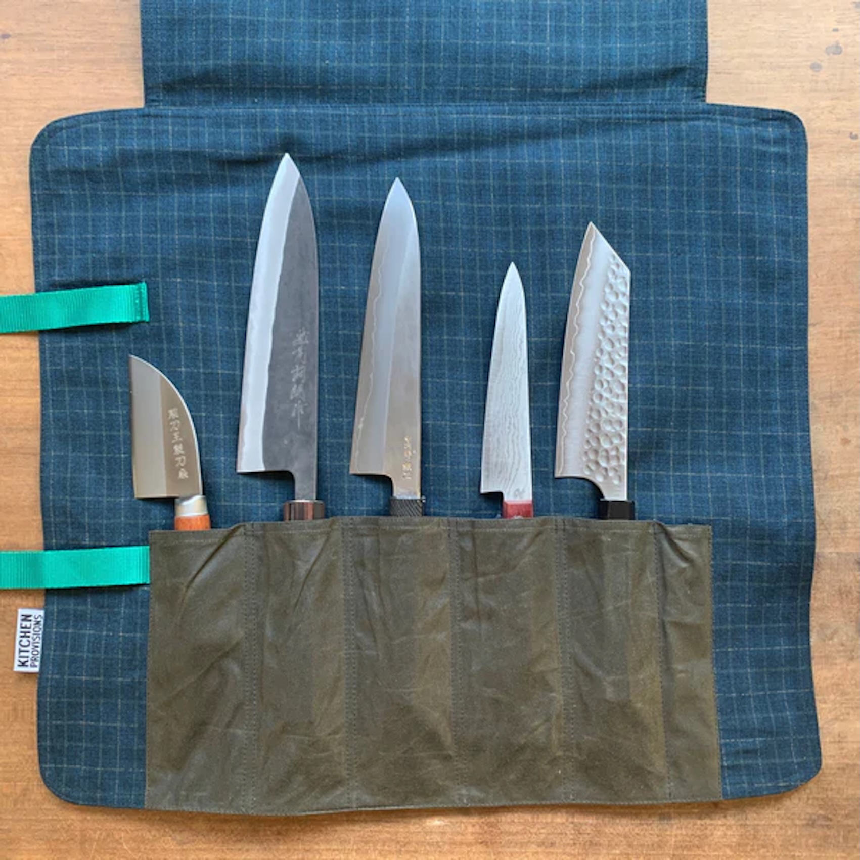 Kitchen provisions merch – the knife roll 