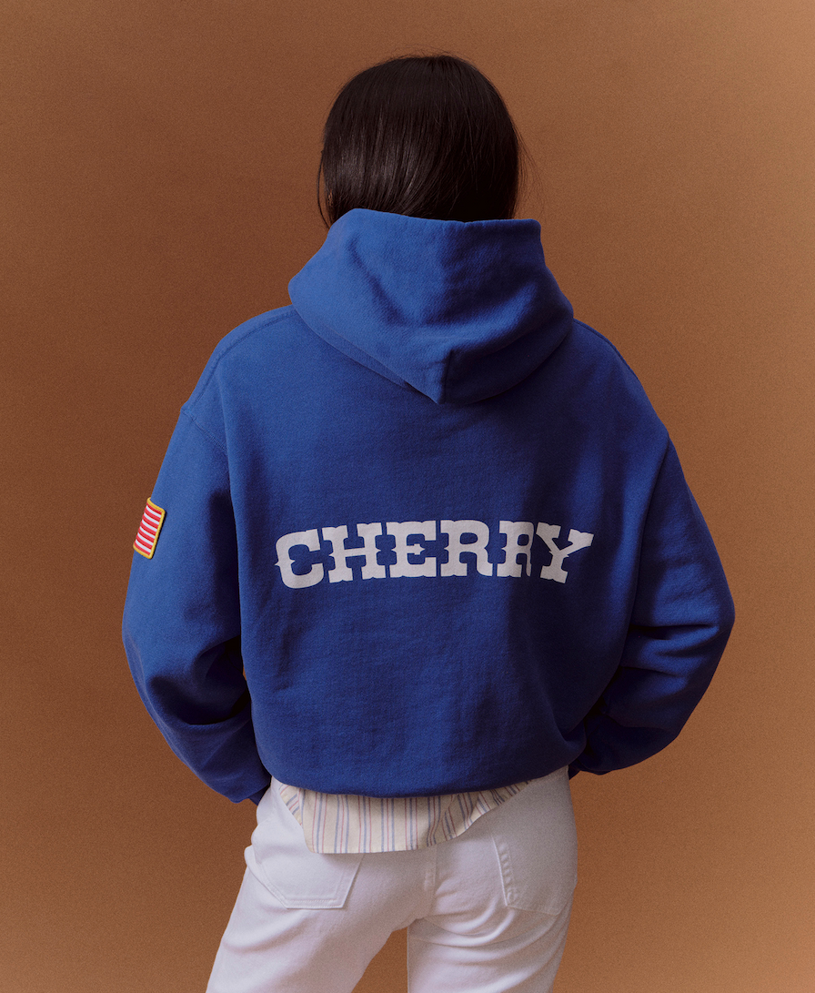 midsummer classic pullover hoodie