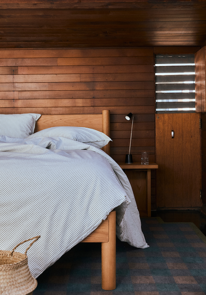 ITCO Staged Houseboat in Seattle's Portage Bay with Keeps