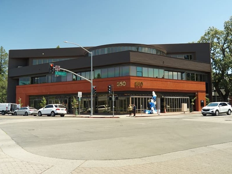 Business One Stop Shop workspace in Sonoma County