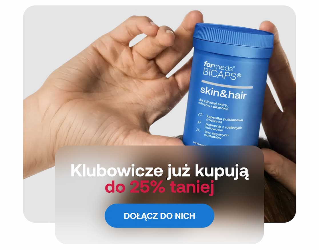 Dłoń trzymająca suplement BICAPS skin&hair. Napis: Klubowicze już kupują do 25% taniej. Przycisk: DOŁĄCZ DO NICH.
