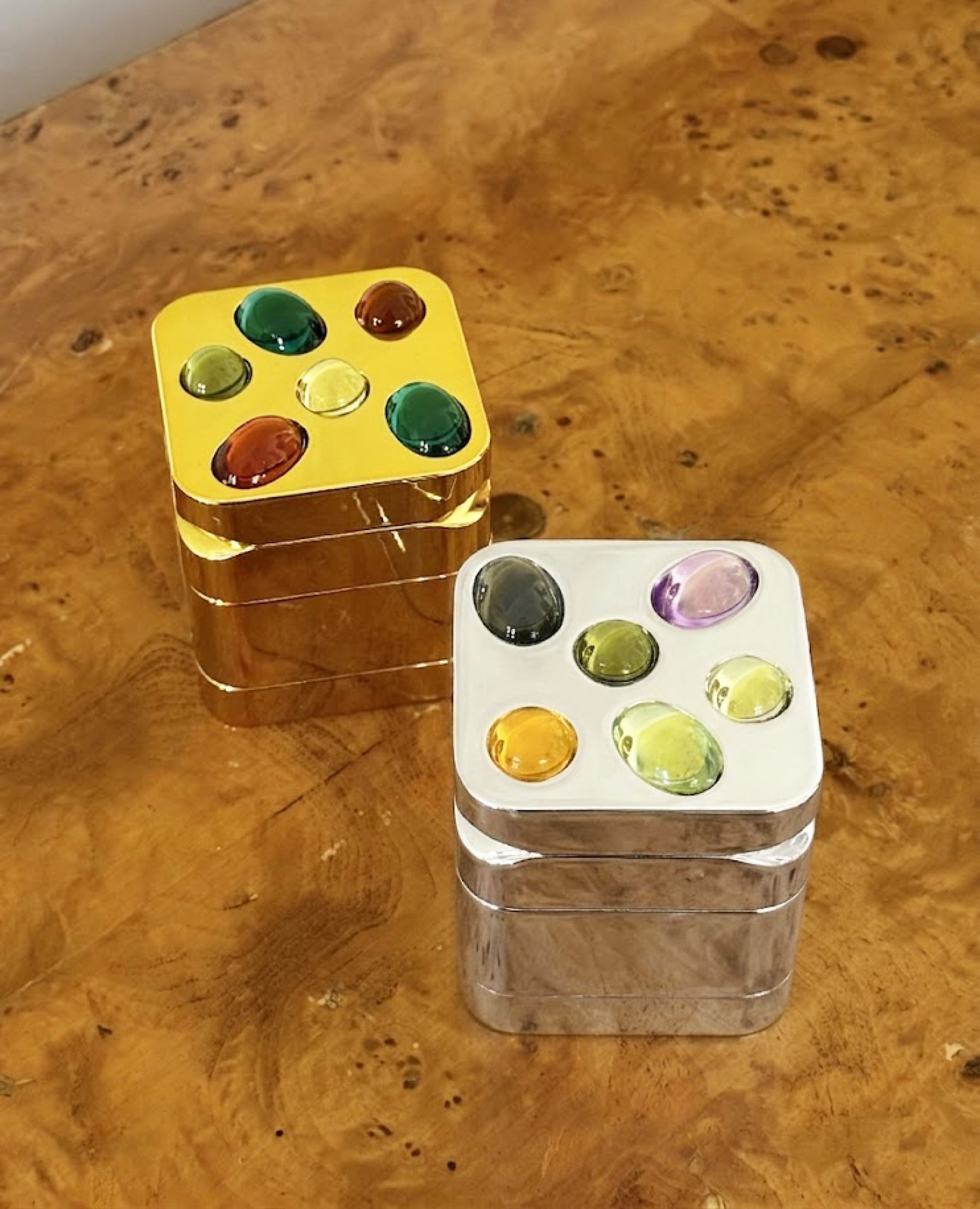 gemstoned grinders